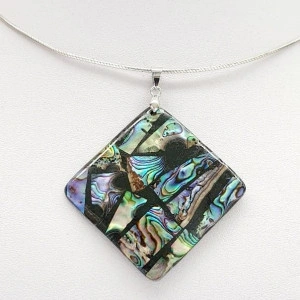 Pandantiv scoica Paua Abalone Shell,romb,46*46 cm