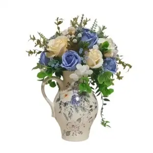 Aranjament  cu flori de sapun in cana ceramica (cod 2369)poza332