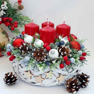Aranjament de Advent - cos de ratan-rosu/alb/bleumarin(cod 1982)poza 5