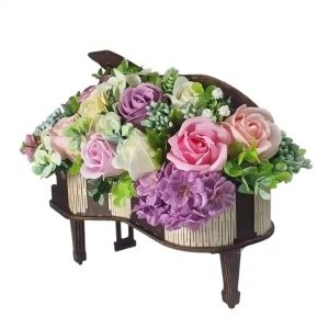 Aranjament floral -cutie pian (cod 2266)poza8
