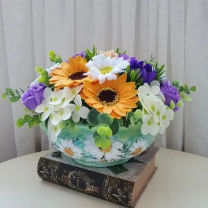 Aranjament floral "Surasul soarelui" (cod 1199)