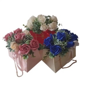 Aranjament pentru 8 Martie-poseta (cod 2347) - Img 2