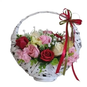 Poza 15 Aranjament de 8 Martie cu flori de sapun (cod 2220)