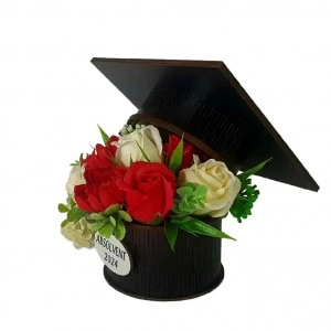 Aranjament floral cutie toca- rosu /crem(cod 2060)poza 2