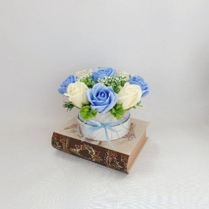 Aranjament floral din flori de sapun (cod 1463) 5002