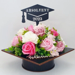 Aranjament floral Toca Absolvent- roz/crem (cod 1887)