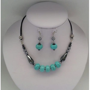 Set din howlite abacus turcoaz si hematit, pe snur de piele - Img 3