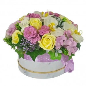 Aranjament floral cu trandafiri si orhidee (cod 1658)poza5
