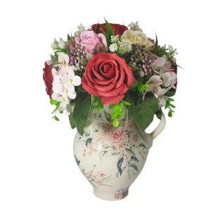 Aranjament pentru 8 Martie cu flori de sapun in cana ceramica (cod 2263) - Img 2
