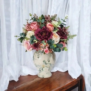 Aranjament floral artificial " Trandafiri si bujori"" (cod 2194)
