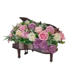 Aranjament floral -cutie pian (cod 2363)poza52