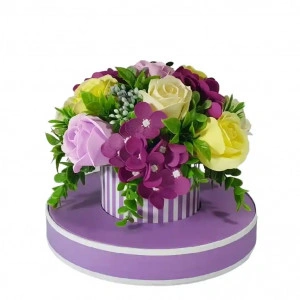Aranjament floral din flori de sapun-lila (cod 2051)poza4