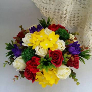 Aranjament flori de sapun in cos 12