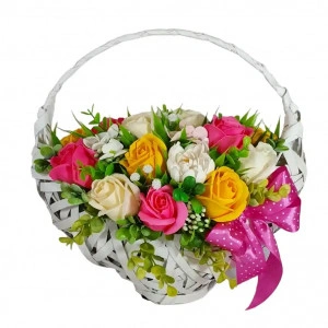 Cos de 8 Martie cu flori de sapun (cod 2045)poza4
