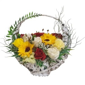 Aranjament de 8 Martie cu flori de sapun (cod 2370)poza142