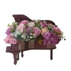 Aranjament floral -cutie pian (cod 2343)poza33