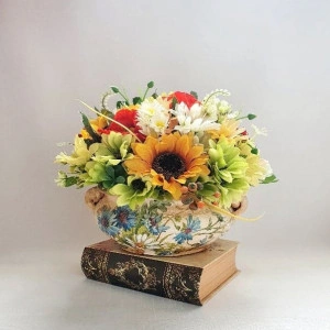 Aranjament floral din fl.soarelui, maci si margarete (cod 1434)