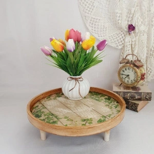 Aranjament floral din lalele de silicon -vaza ceramica alba  (cod 1473) 2002
