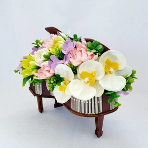 aranjament floride sapun in cutie pian-16856