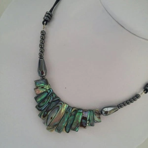 Colier din Paua Abalone si hematit pe snur de piele - Img 2