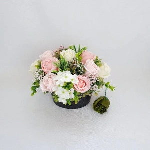 Aranjament din flori de sapun-cutie de carton (cod 1479)3002