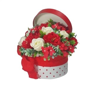 Aranjament din flori de sapun -cutie rotunda (cod 2279)poza3