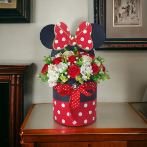 Aranjament floral in cutie "Minnie"- (cod 2050)poza 1