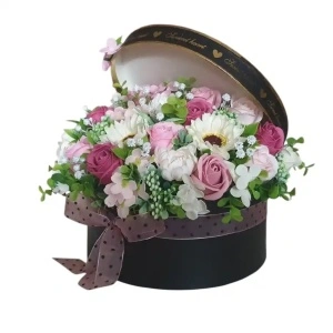 Aranjament floral 'Sweet heart"- cutie neagra (cod 2223)poza102