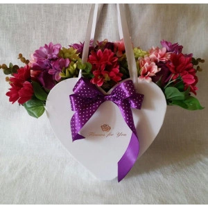 Aranjament flori artificiale-cutie inima (cod 1043)