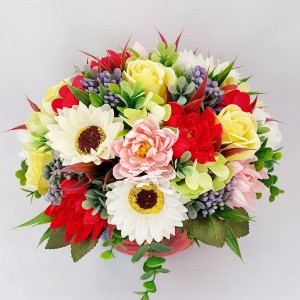 Aranjament pentru Valentine's Day cu flori de sapun (cod 1842)6