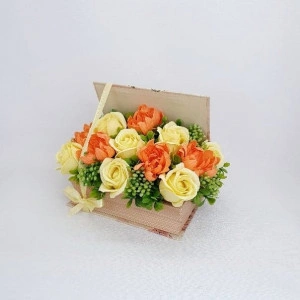 Cutie carte cu flori de sapun (cod 1466) 20001