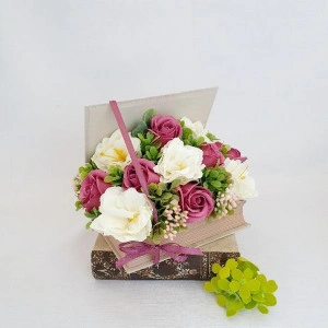 Cutie carte cu flori de sapun- (cod 1516) 5