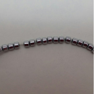 Hematite nemagnetice, 2x2 mm