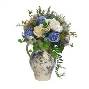 Aranjament  cu flori de sapun in cana ceramica (cod 2369)poza333