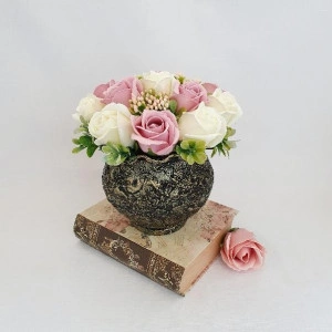 Aranjament din trandafiri de sapun "Sweet Roses"  (cod 15083