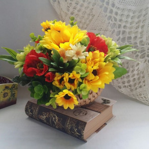 Aranjament floral- maci si floarea soarelui 4