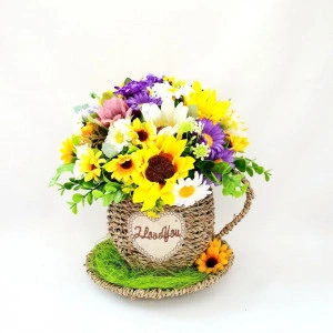 Aranjament floral in cos de nuiele (cod 16005)
