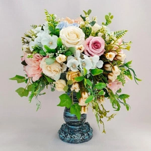Aranjament floral din trandafiri cod 17003