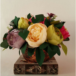 Aranjament floral in ghiveci de ceramica