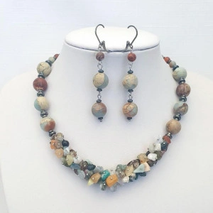 Set din margele de jasper multicolor si chipsuri diverse (cod 204)5