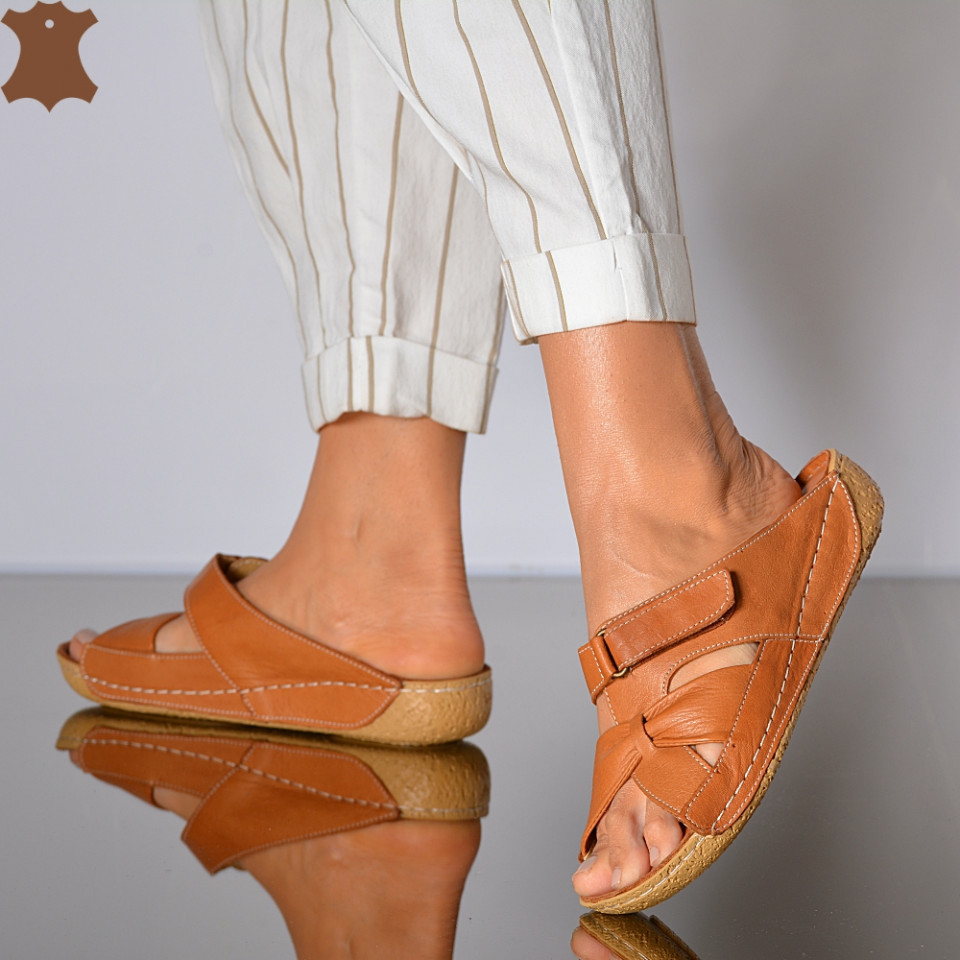 Born on sale zaka sandals