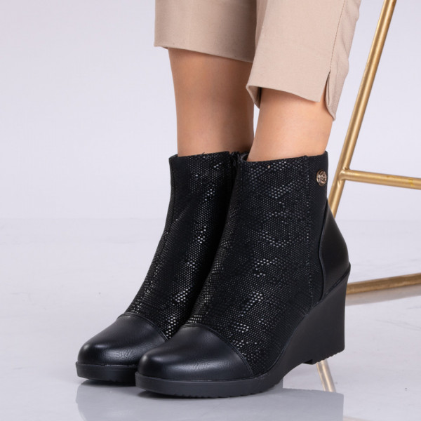 Botine Otniela Negre