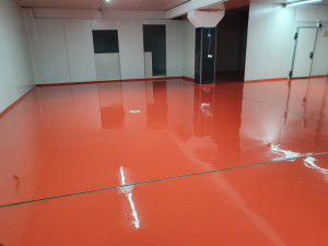Pardoseala epoxidica autonivelanta 3 mm grosime
