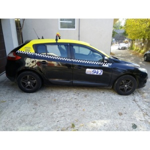 Husa auto dedicate Renault Megane 3 hatchback. FRACTIONATE. Calitate Premium - Img 1