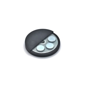 Magnet negru pentru montaj folie carbon Cod: L-444 - Img 4