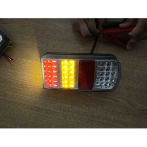 Lampa stop camion DF TRL006 LED 12V - Img 2