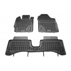 Covorase Presuri Auto Cauciuc Dedicate Toyota YARIS III Hybrid, Pre Facelift 2012 - 2014 - Img 1