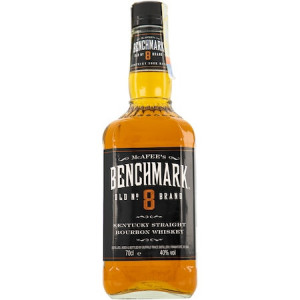 BENCHMARK BOURBON 40% 0.7L