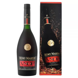 REMY MARTIN VSOP GIFT BOX 0.7L 40%