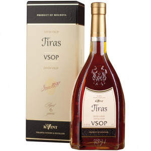 VINARS TIRAS 6Y 0.5L GIFT BOX